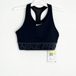 Girls Nike Swoosh Bra Size S